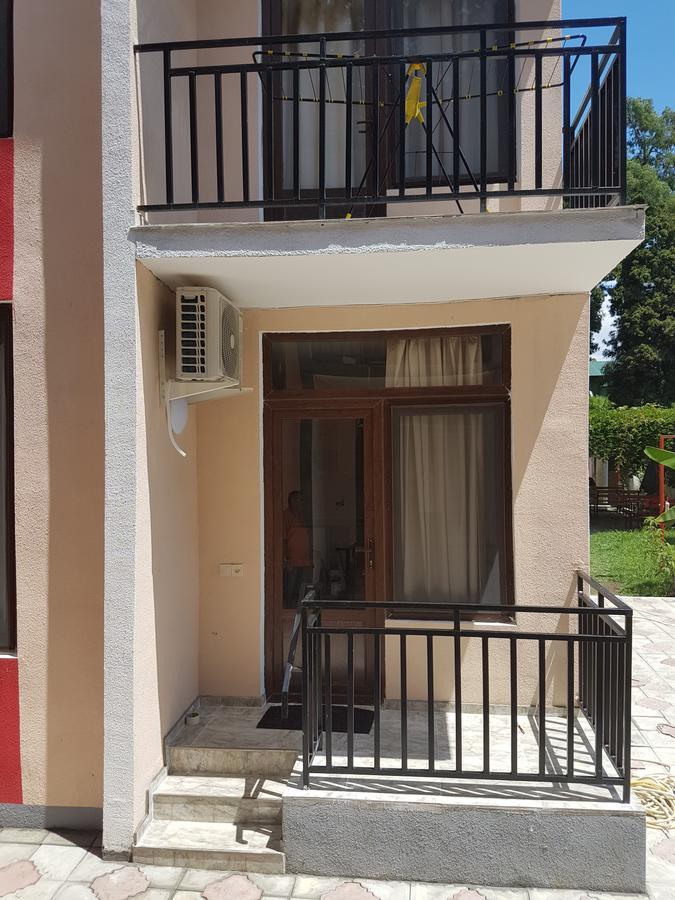 Apartment Nodmax Ureki Kültér fotó